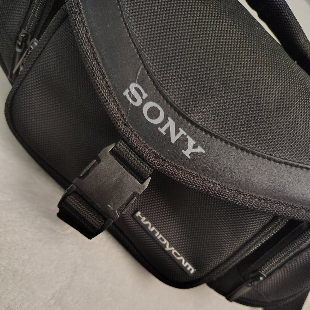 Sony LCS-X30 Camcorder Soft Carrying Case Handycam Bag USED NWT